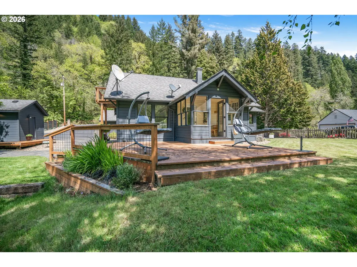 11085 E Mapleton Rd, Mapleton, OR 97453 - #1
