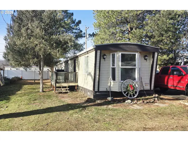 1809 26th St #105, LaGrande, OR 97850