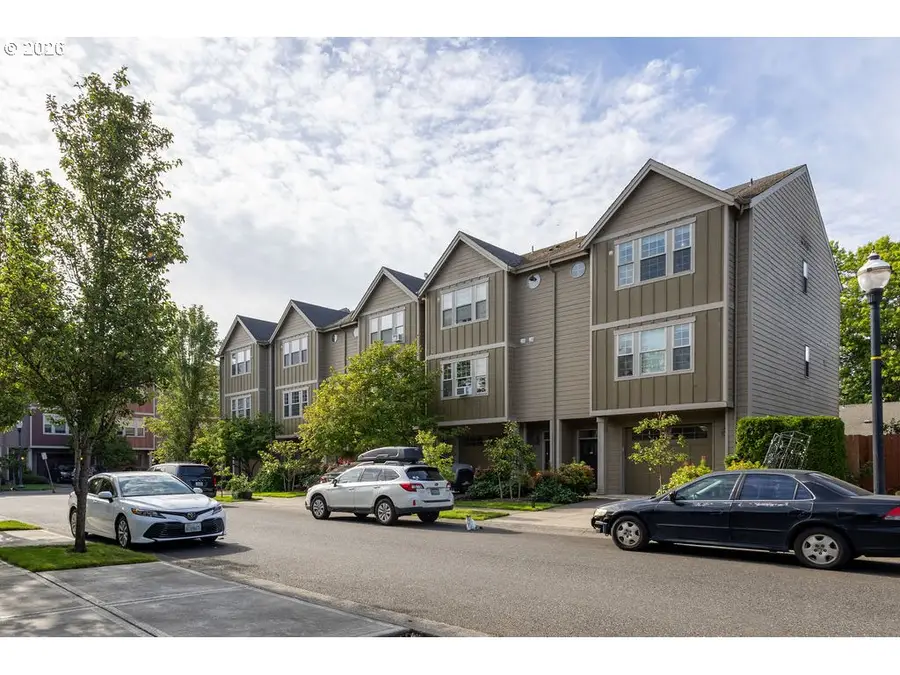 10903 NE 8th Cir, Vancouver, WA 98664 - #2