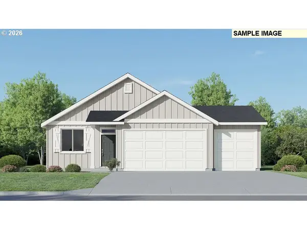 274 NE Hunter Dr, Estacada, OR 97023