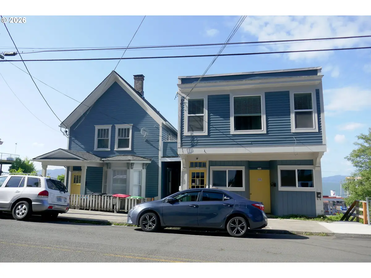 156 Bond St, Astoria, OR 97103 - #1