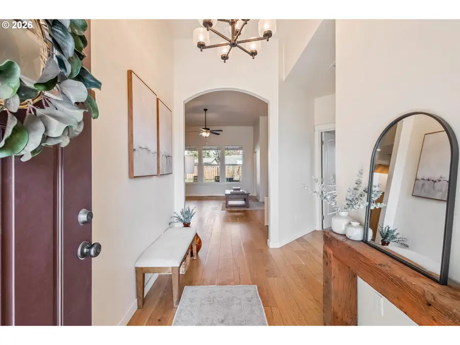 389 NE Black Bear St, Prineville, OR 97754 - #3