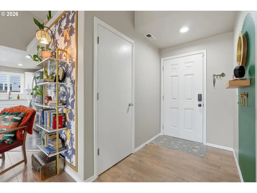 3422 NE Harvest Dr, McMinnville, OR 97128 - #3