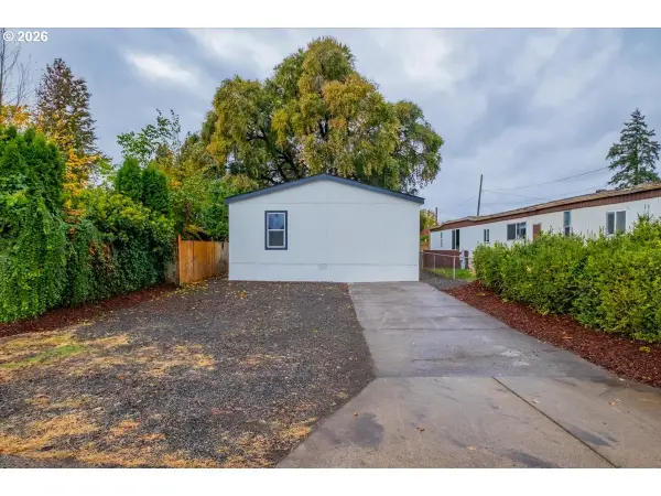 3025 Brown Rd Ne, Salem, OR 97305