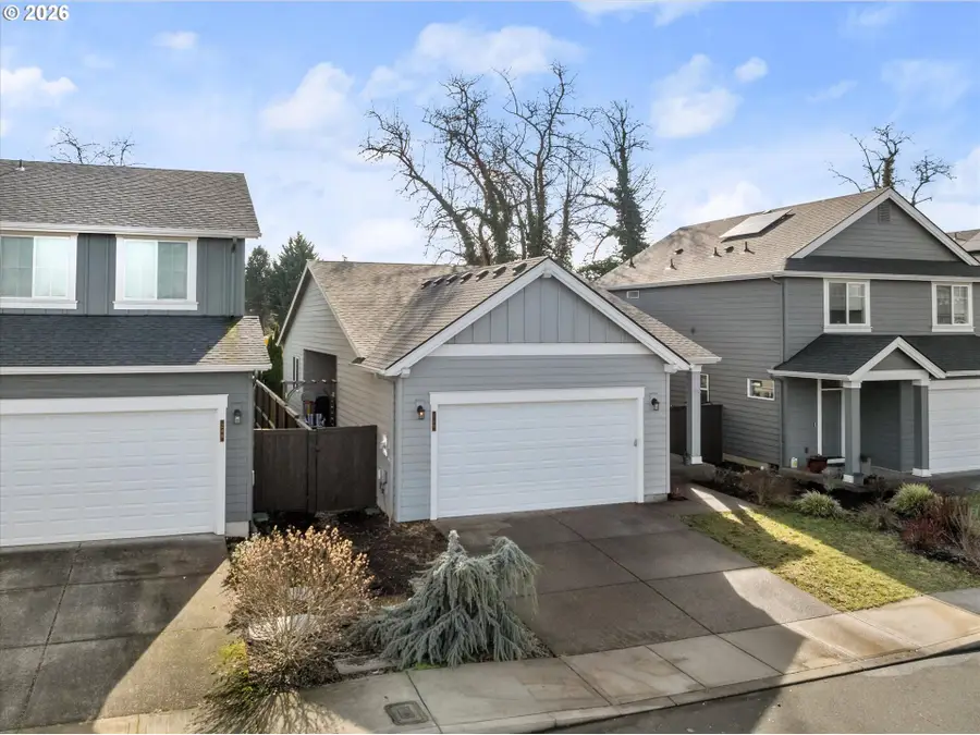 260 NW Liberty Ln, Estacada, OR 97023 - #3