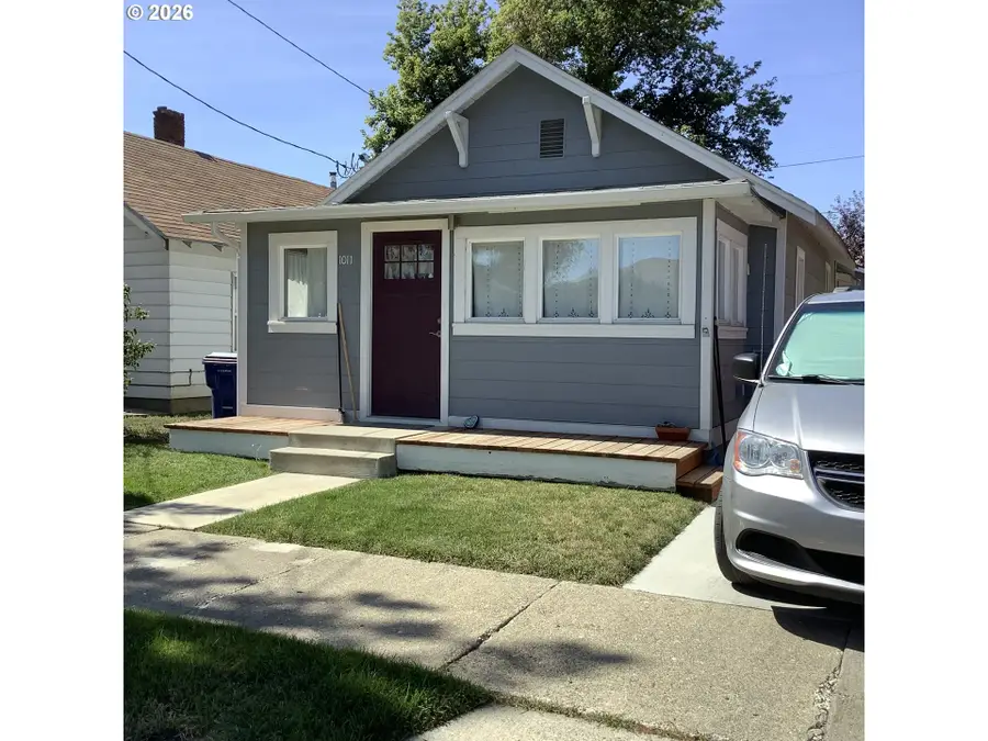 1011 Walnut St, Baker City, OR 97814 - #2