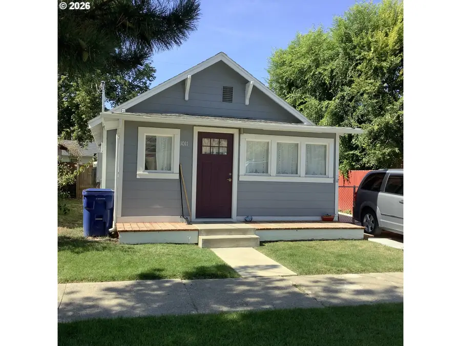 1011 Walnut St, Baker City, OR 97814 - #3