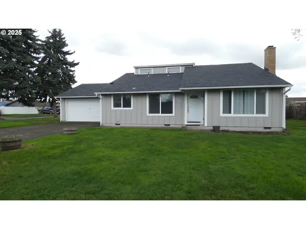 1123 E St, Independence, OR 97351