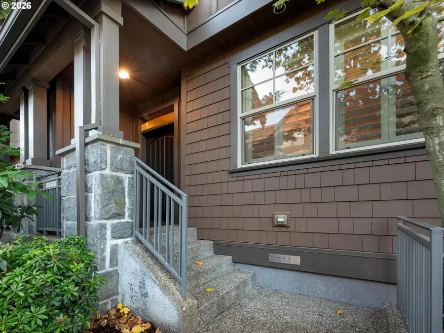 653 SW Foresta Ter, Portland, OR 97225 - #2