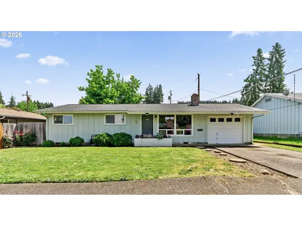 1128 S 11th St, CottageGrove, OR 97424