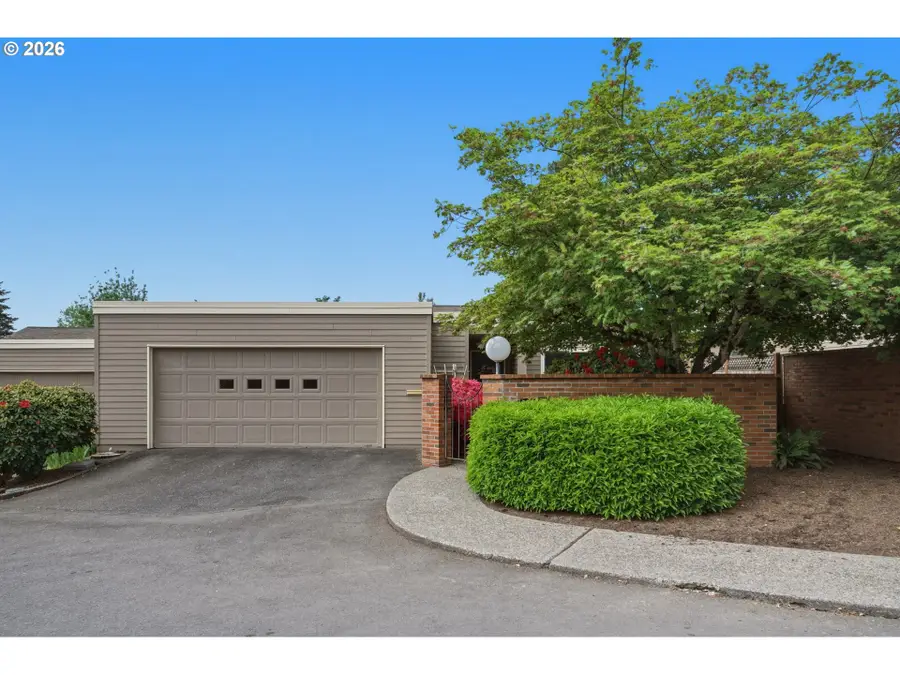 16545 SW Monterey Ln, King City, OR 97224 - #2