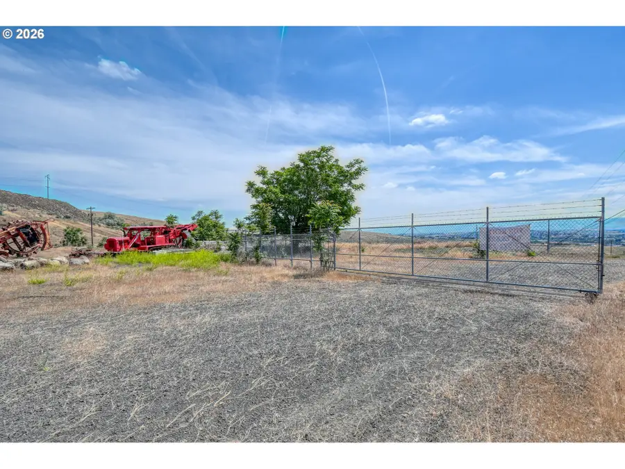 1150 Airport Rd, Pendleton, OR 97801 - #3