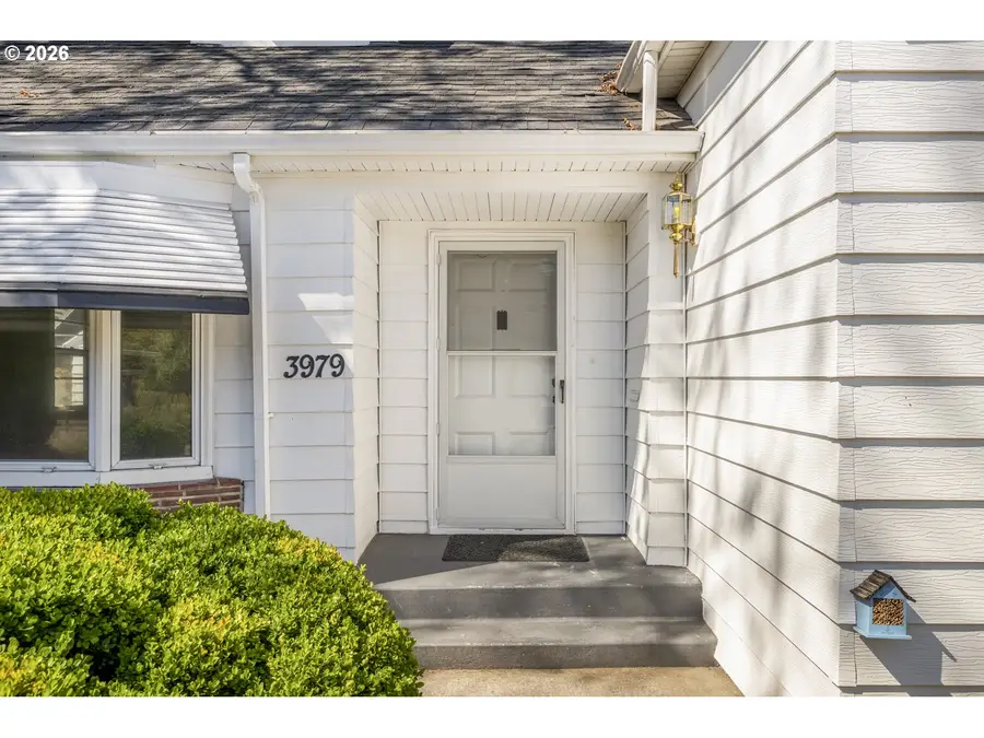 3979 NE 42nd Ave, Portland, OR 97213 - #3
