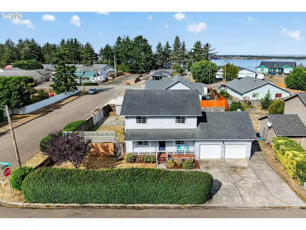 1300 Sanford St, CoosBay, OR 97420