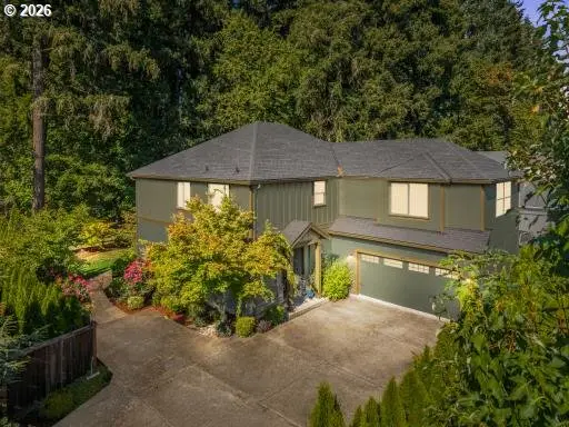 235 NW Milne St, Hillsboro, OR 97124