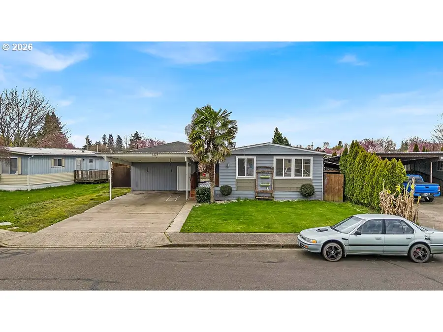 1428 NW 5th St, McMinnville, OR 97128 - #2