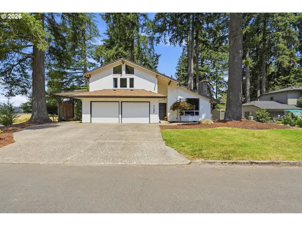 720 NE 31st Pl, Canby, OR 97013