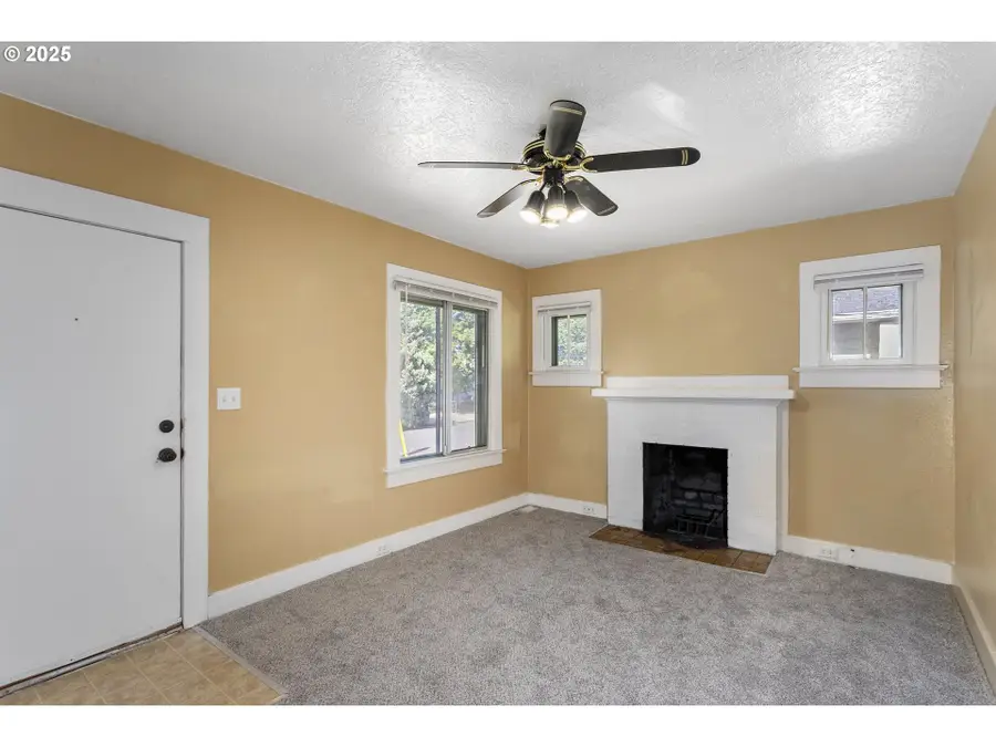 6922 SE Ramona St, Portland, OR 97206 - Image #3