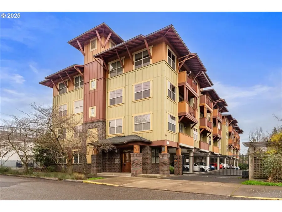 400 NE 100th Ave #101, Portland, OR 97220 - #2