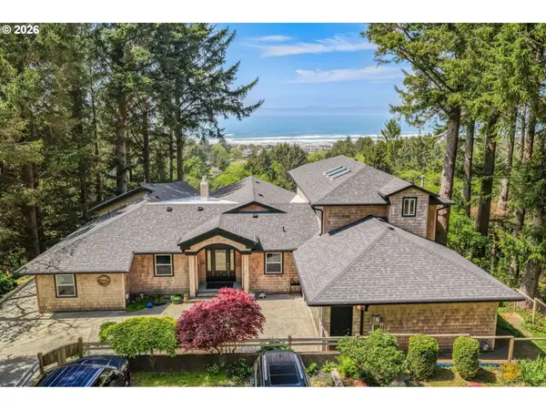 384 Sunset Blvd, CannonBeach, OR 97110