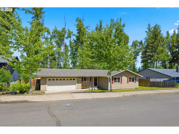 2080 W Harrison Ave, CottageGrove, OR 97424