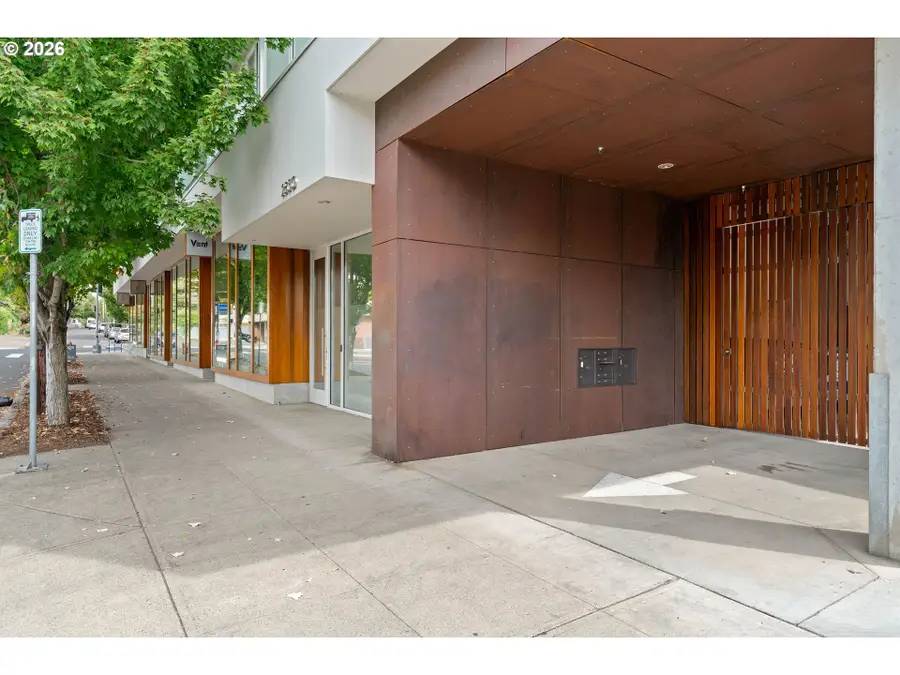 2530 SE 26th Ave #407, Portland, OR 97202 - #2