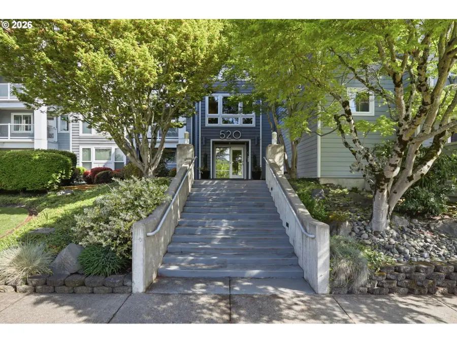 520 SE Columbia River Dr #311, Vancouver, WA 98661 - #2
