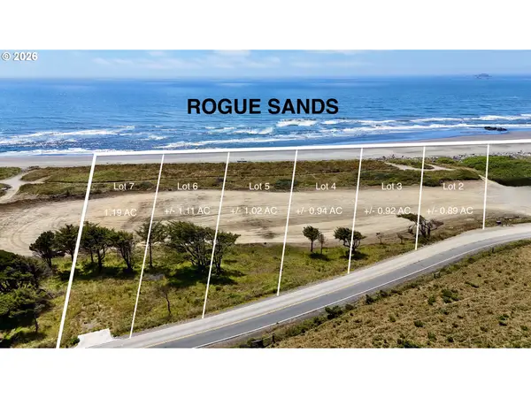 900 Old Coast Rd #2, GoldBeach, OR 97444