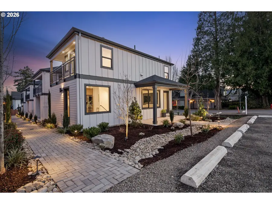 805 3rd St, Lake Oswego, OR 97034 - #3