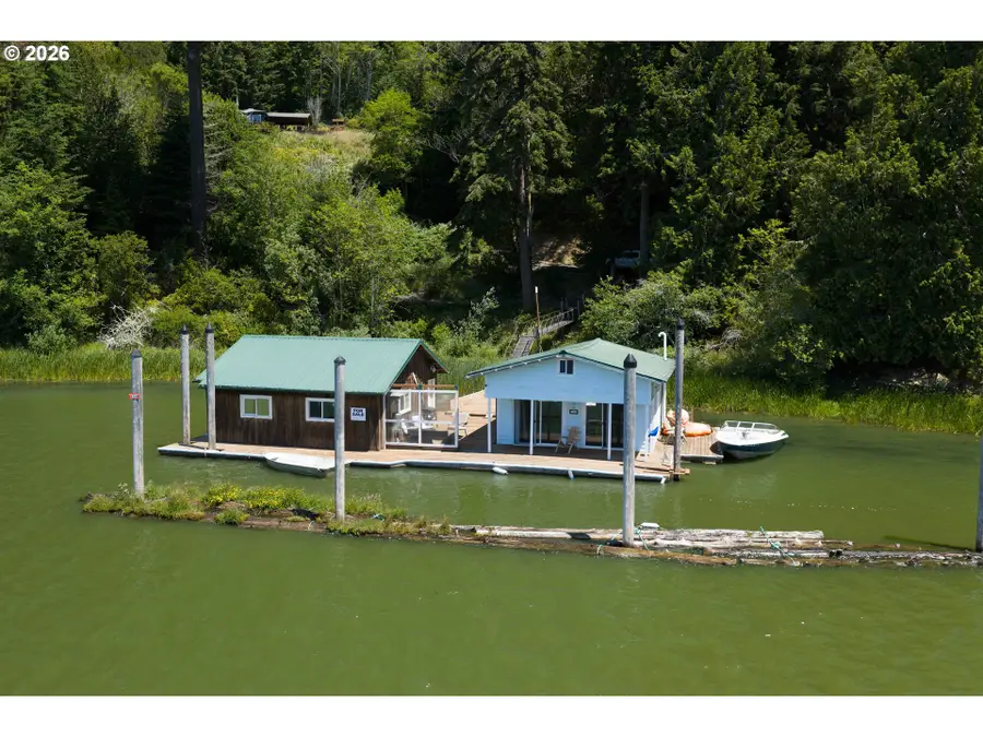 71535 Sunny Cove Rd, Lakeside, OR 97449 - #2
