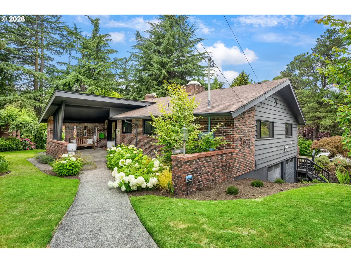 2802 SE Moreland Ln, Portland, OR 97202 - #1