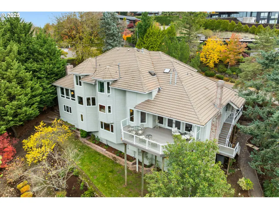 9676 SE Chula Vista Ct, Happy Valley, OR 97086 - Image #2