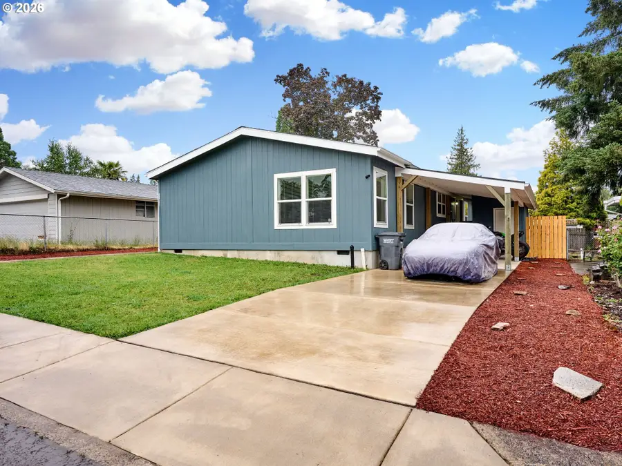 11633 Warbler Ln, Aurora, OR 97002 - #3