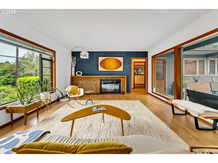 4235 SE Woodward St, Portland, OR 97206 - #3