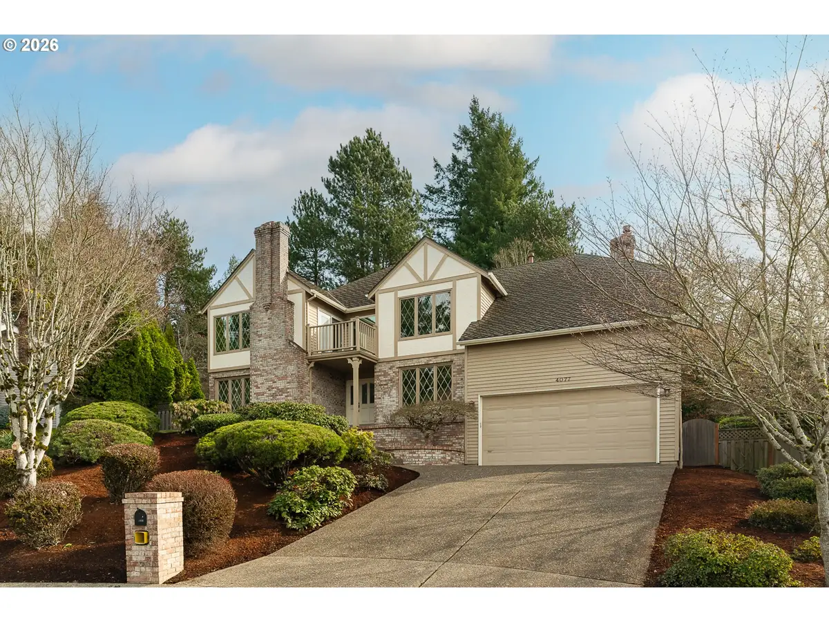 4077 Buck Brush Ln, Lake Oswego, OR 97035 - #1