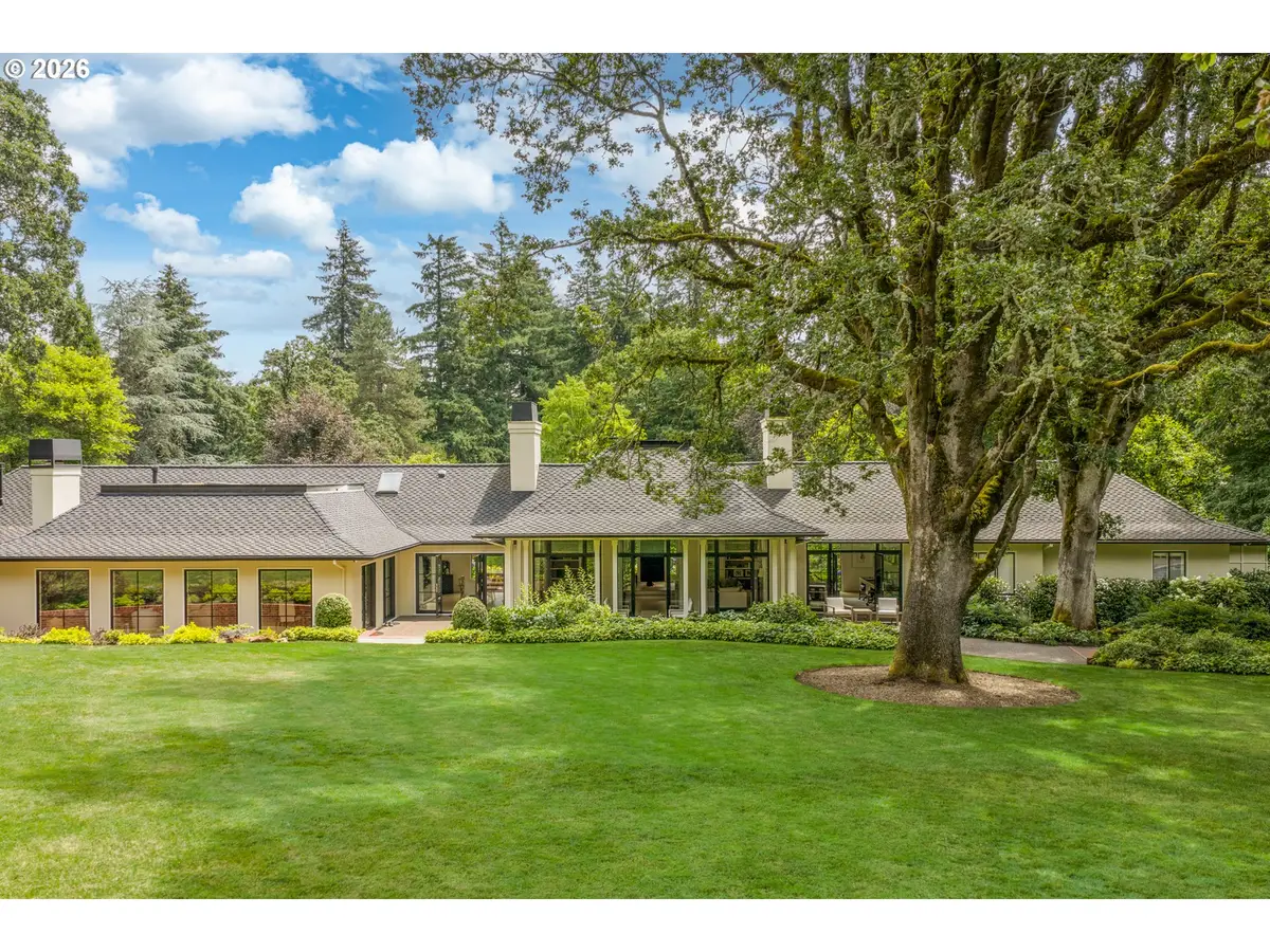 12727 S Iron Mountain Blvd, Portland, OR 97219 - #1