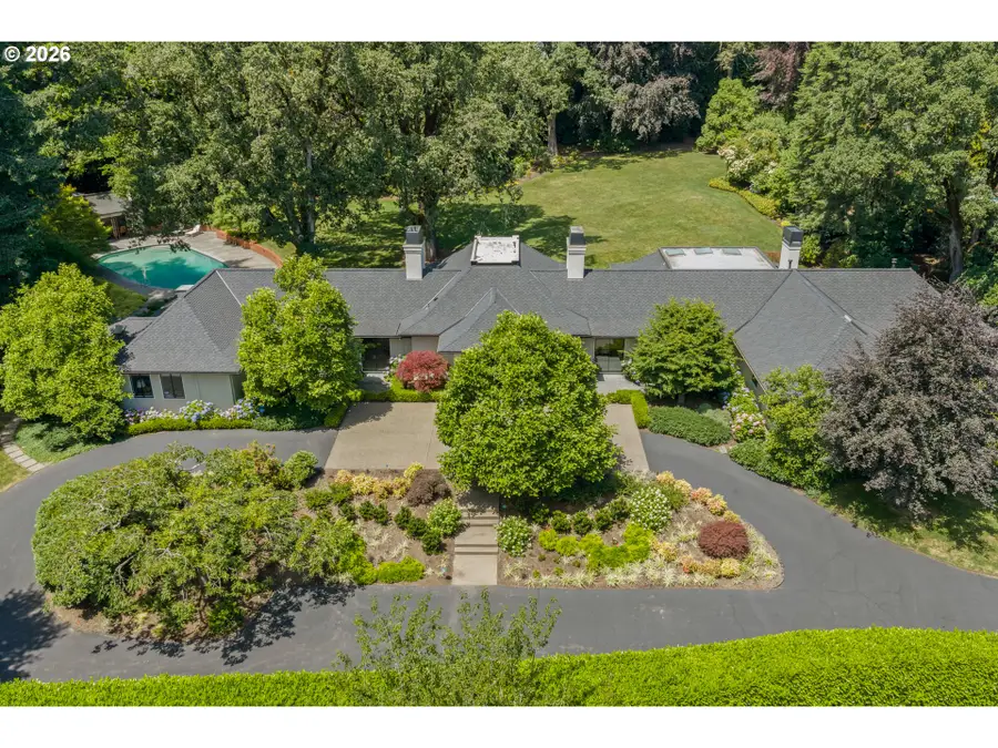 12727 S Iron Mountain Blvd, Portland, OR 97219 - #3