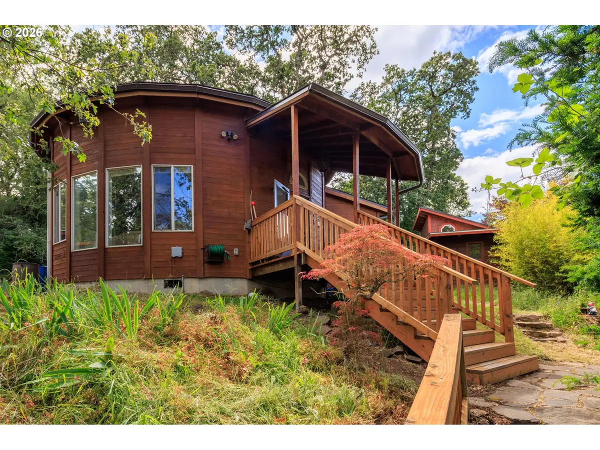 1208 W 28th Ave, Eugene, OR 97405 - #1