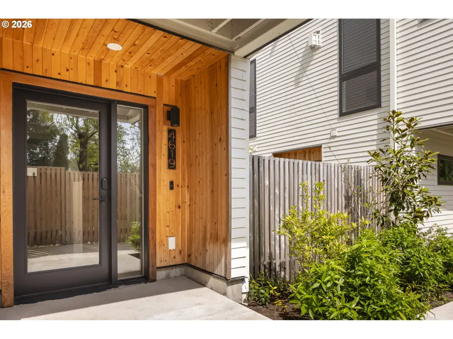 4619 N Campbell Ave #8, Portland, OR 97217 - #3