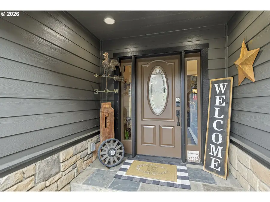 38622 NE 25th St, Washougal, WA 98671 - #3