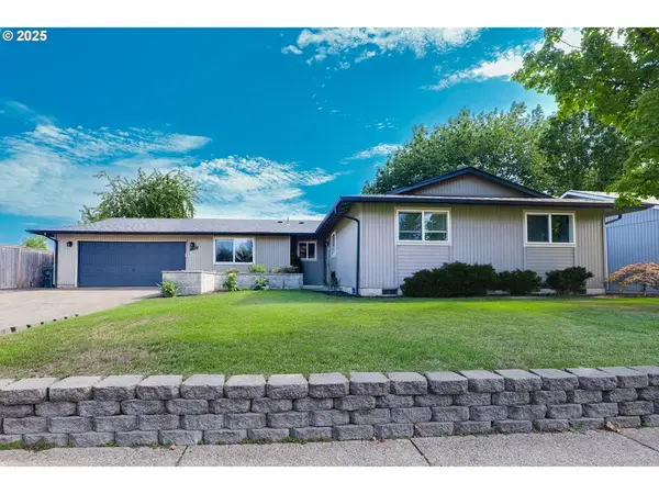 2017 Amirante St, Eugene, OR 97402