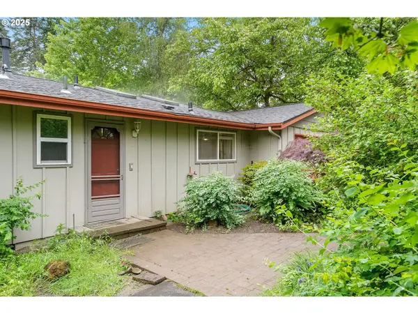 6786 Rochester St, Salem, OR 97305