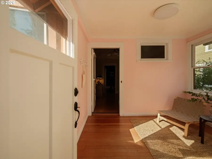 3915 SE Main St, Portland, OR 97214 - #3