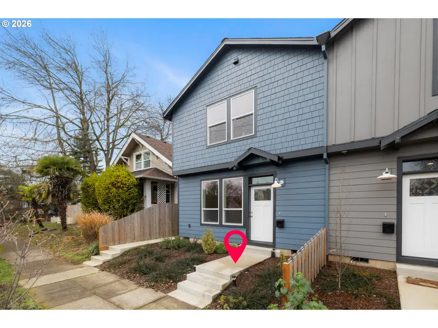 8629 SE Washington St, Portland, OR 97216 - Image #3