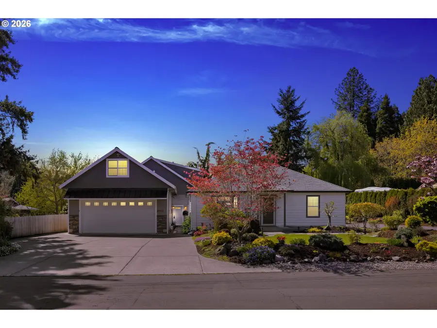 7006 NE Elm St, Hillsboro, OR 97124 - #2