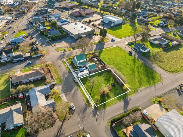 John St And Franklin, MtAngel, OR 97362