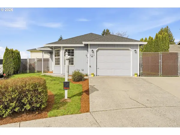 255 7th Ct, Washougal, WA 98671