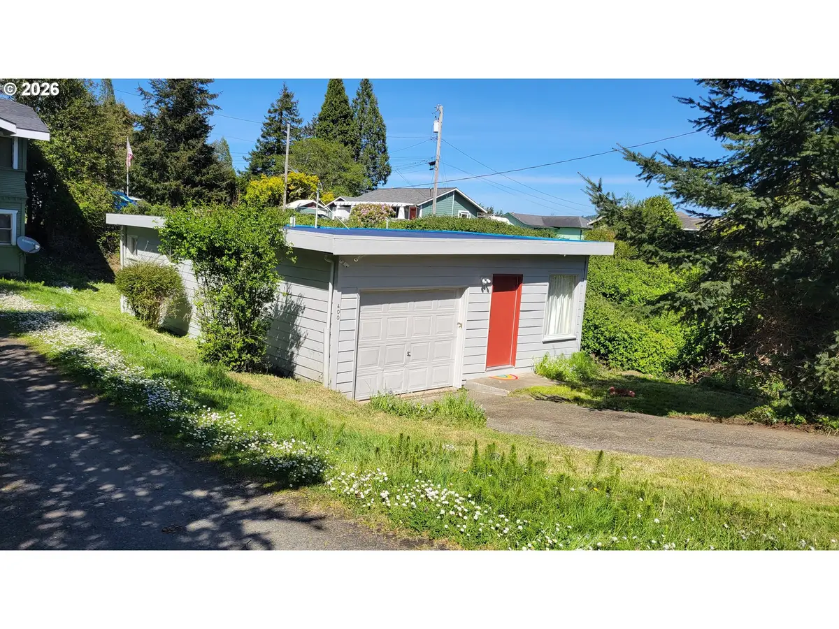 400 State St, North Bend, OR 97459 - #1