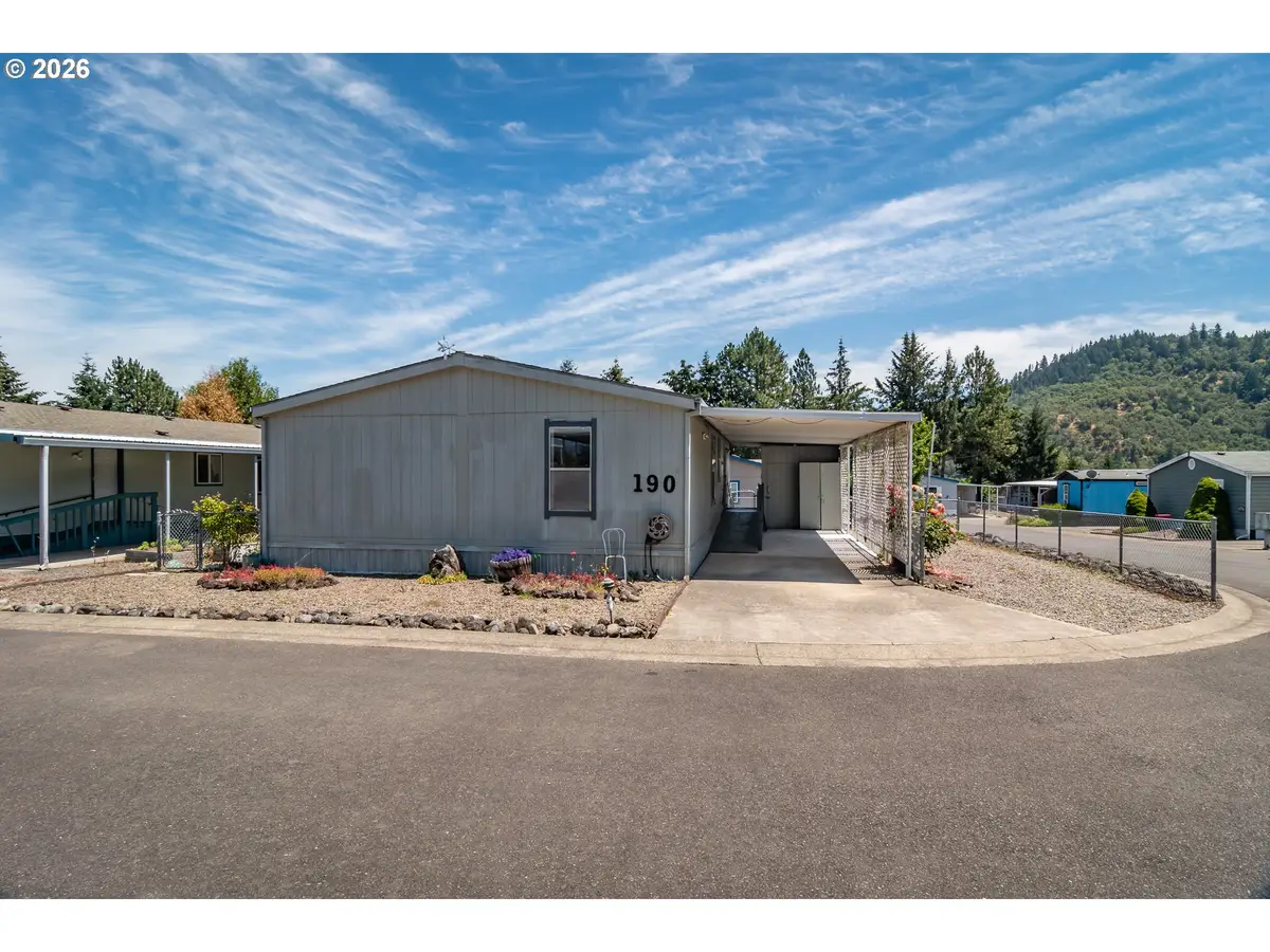 190 Twin Oaks Loop, Winston, OR 97496 - #1