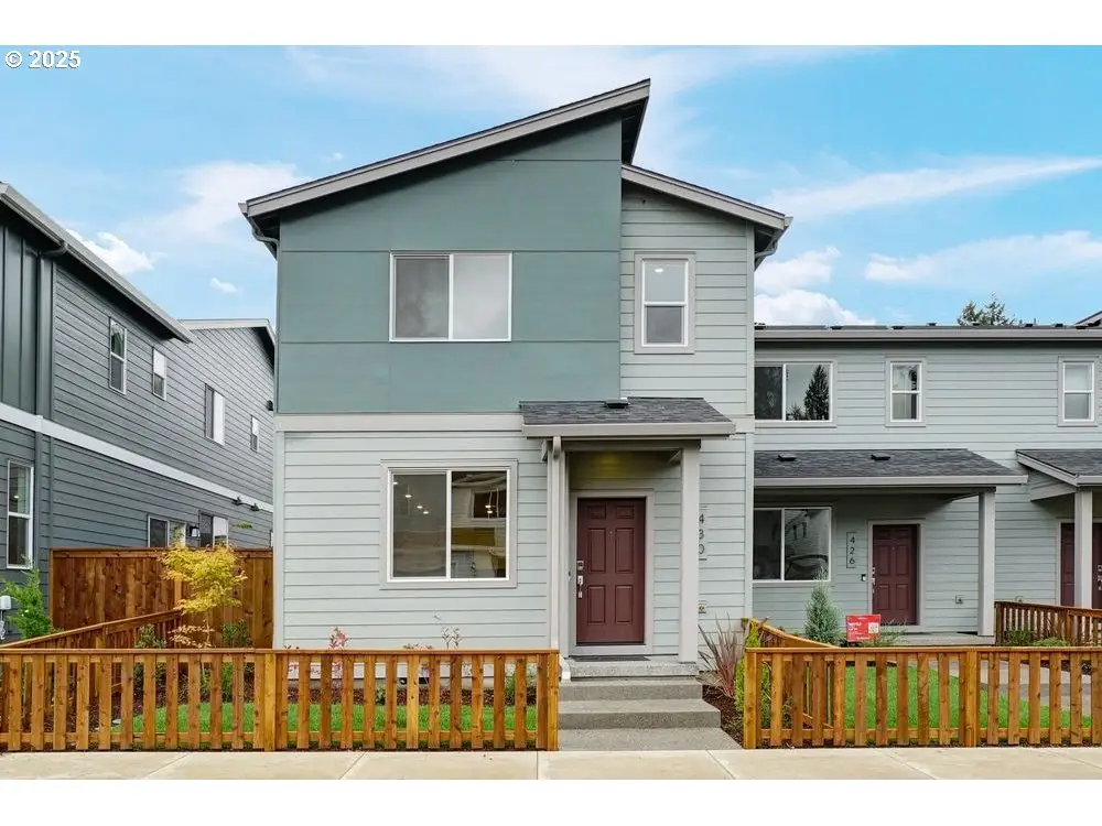 430 SW 32nd St, Battle Ground, WA 98604 - Image #1